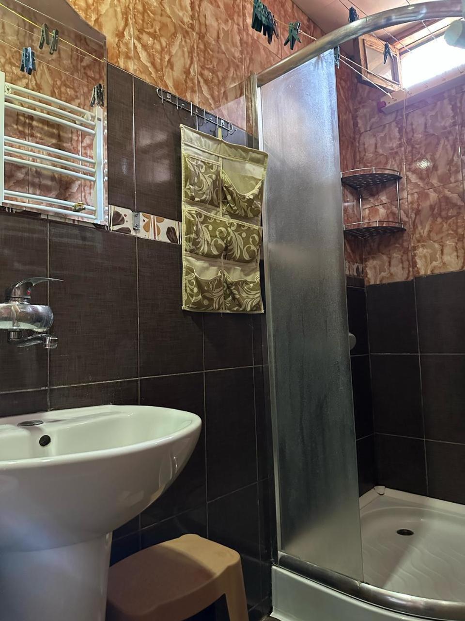 Historical apartment in city center  Tbilisi Esterno foto